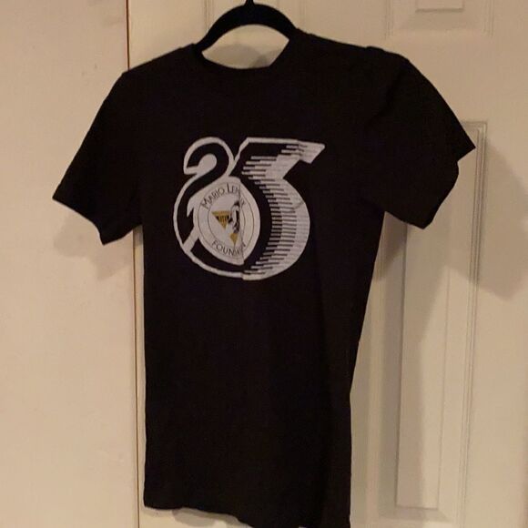 Mario Lemieux Foundation 25th anniversary XS - Picture 1 of 4